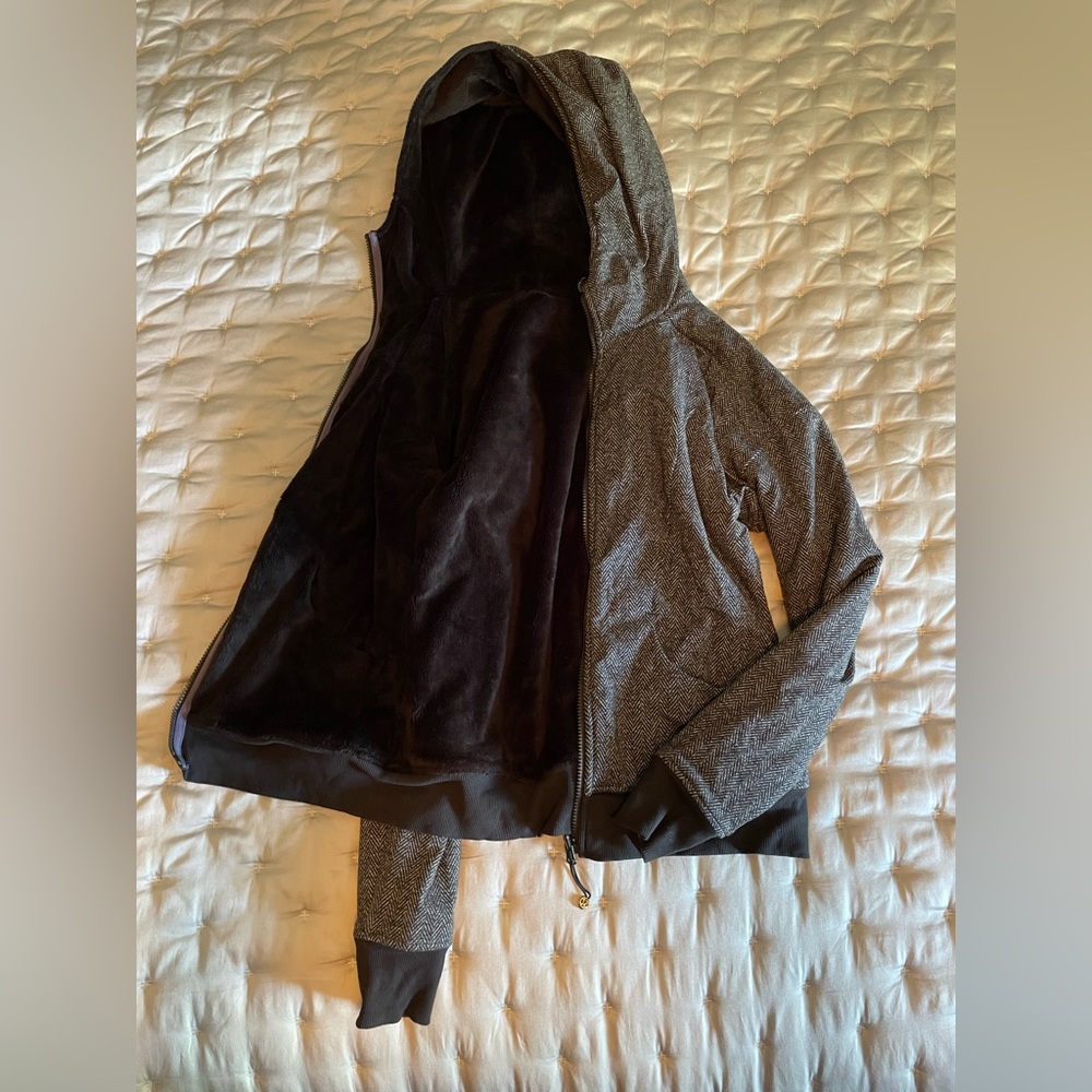 Lululemon plush lined zipper hoodie